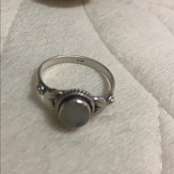 HANDMADE *MOONSTONE* SILVER RING - Picture 4 of 5